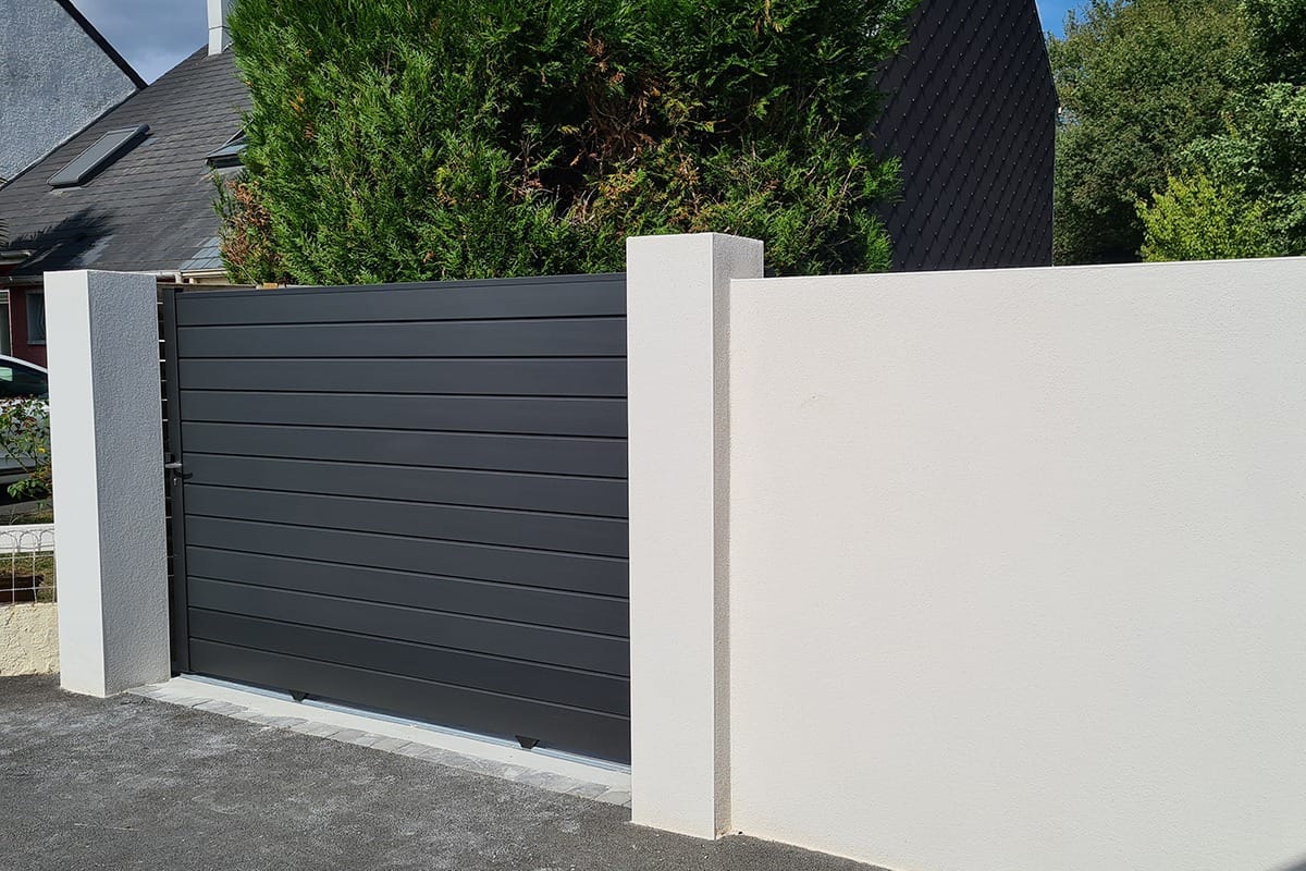 Portail coulissant alu gamme Optimo modèle Orion - RAL2100