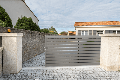 Portail coulissant Andromède – Gamme Optimo