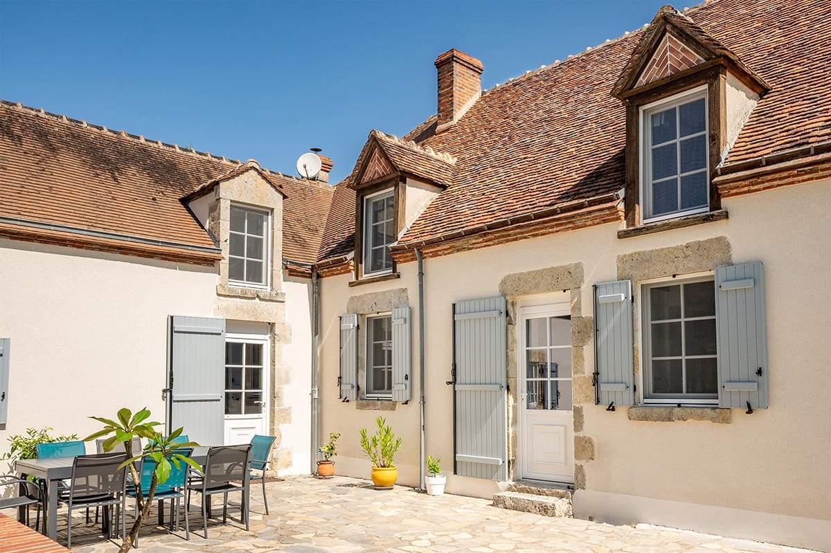 Volets battants gamme Intemporel modèle Poséïdon - RAL9006