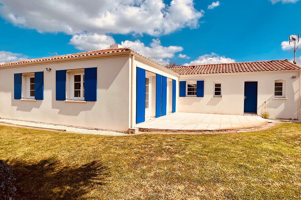 Volets coulissants gamme Élégance modèle Rubis - RAL5005