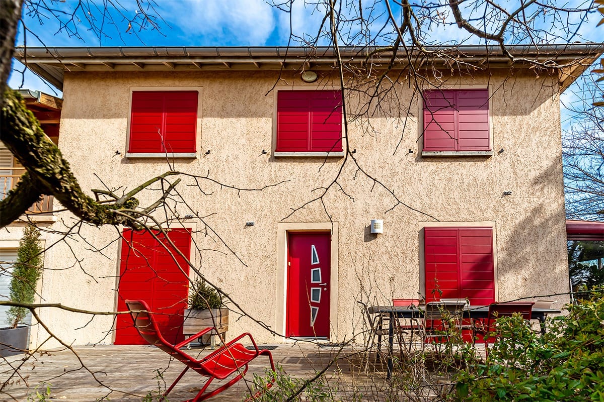 Volets coulissants gamme Exclusive modèle Annapurna - RAL3004