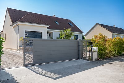 Portail coulissant Arial – Gamme Signature